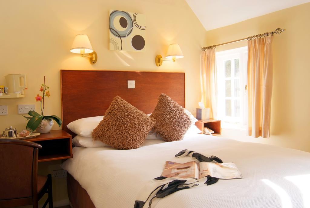 Tumbling Weir Hotel Ottery St Mary 외부 사진